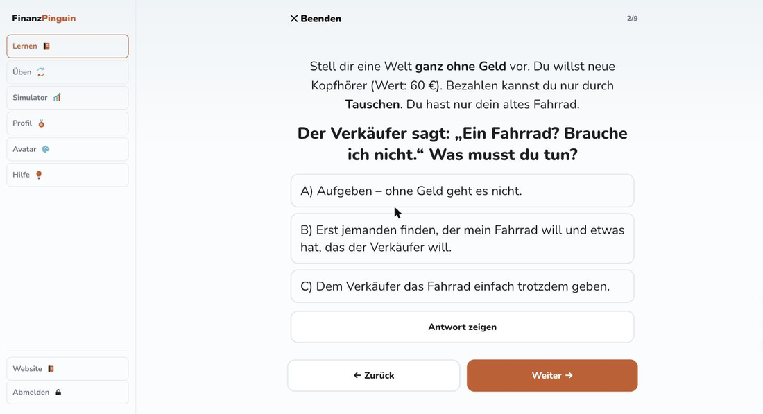 FinanzPinguin im Präsentationsmodus: eine echte interaktive Lektion, live an der Tafel.